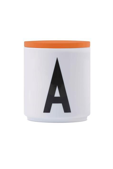 Trælåg til Design Letters bogstav krus orange