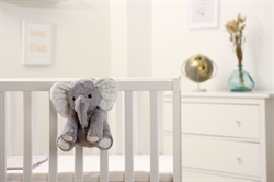 Sovedyr med beroligende lyde - Eli elefant fra CloudB